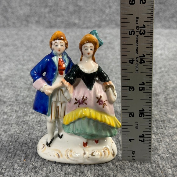 Vintage Victorian Couple Figurine Porcelain Made in Japan Home Decor - Picture 8 of 8